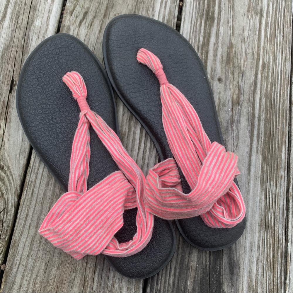 Sanuk pink and gray striped yoga sling sandals- 9
